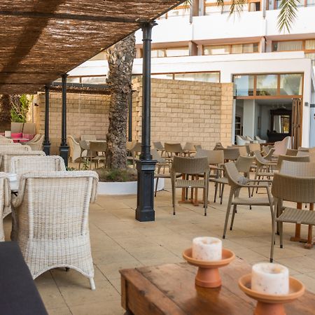 Hotel Tres Torres Santa Eularia des Riu Exterior foto